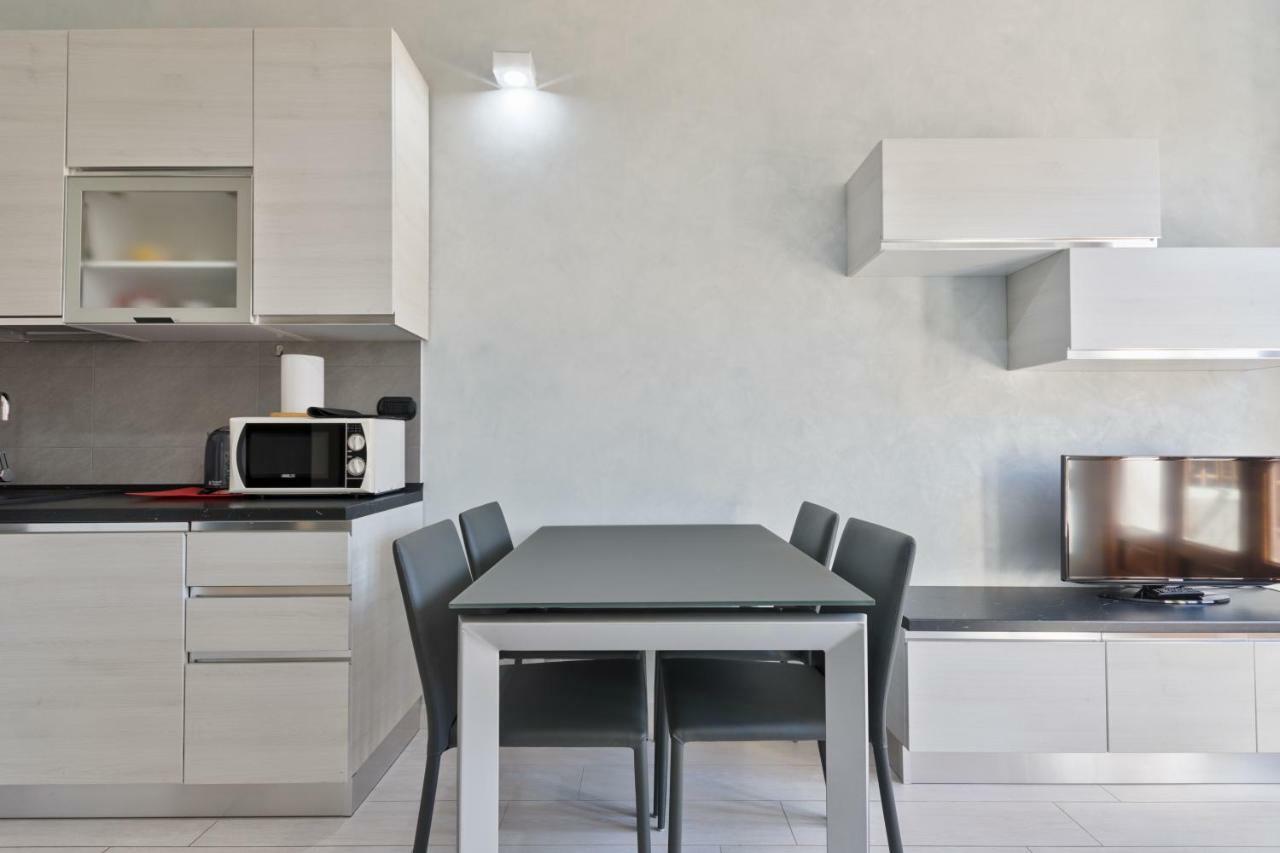Torino Tribunale & Porta Susa Flat Apartment Exterior photo